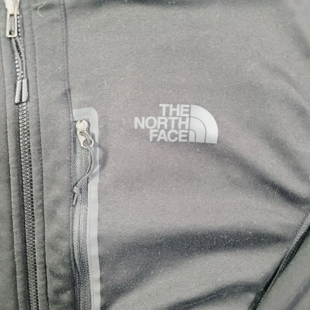 The North Face Softshell Jacket Mens Medium Black Full Zip Chest Pocket Hiking